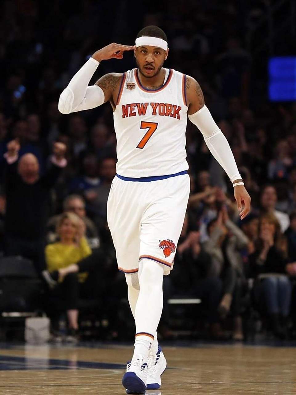 的沉稳与自 的沉稳与自