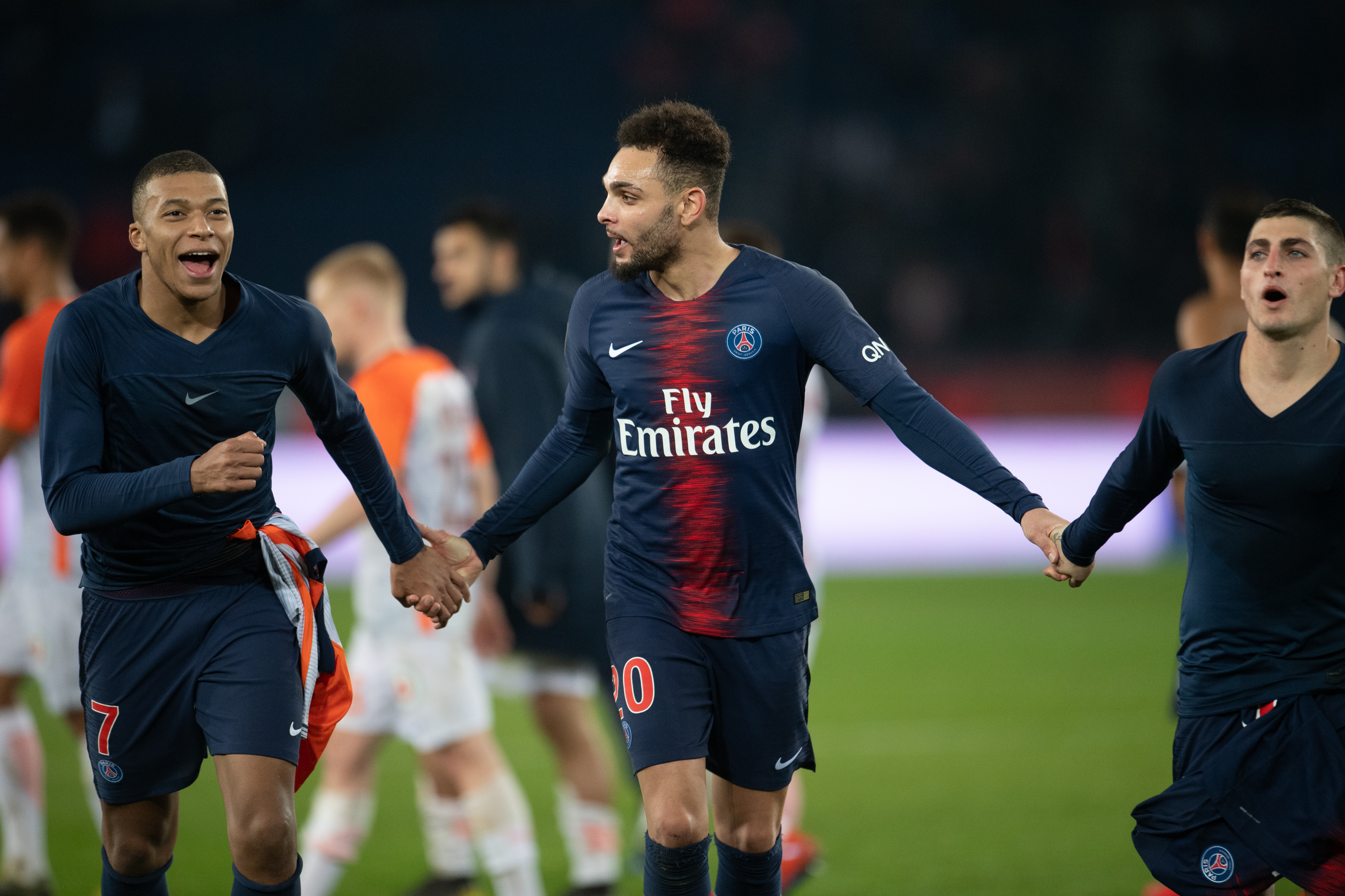 这类图片往 这类图片往