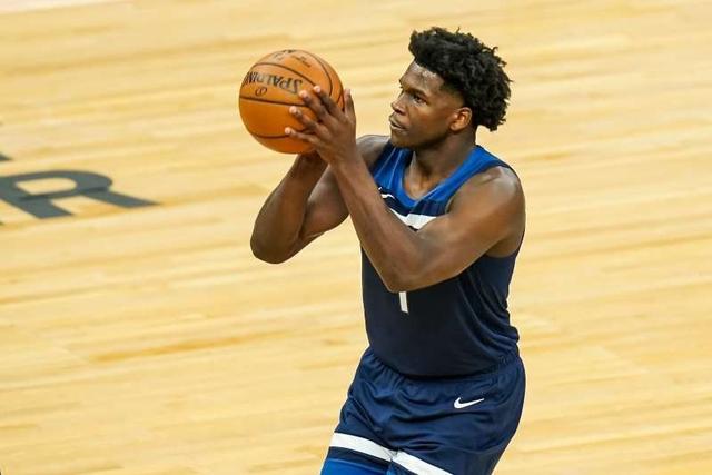 洪筱晴领衔 洪筱晴领衔