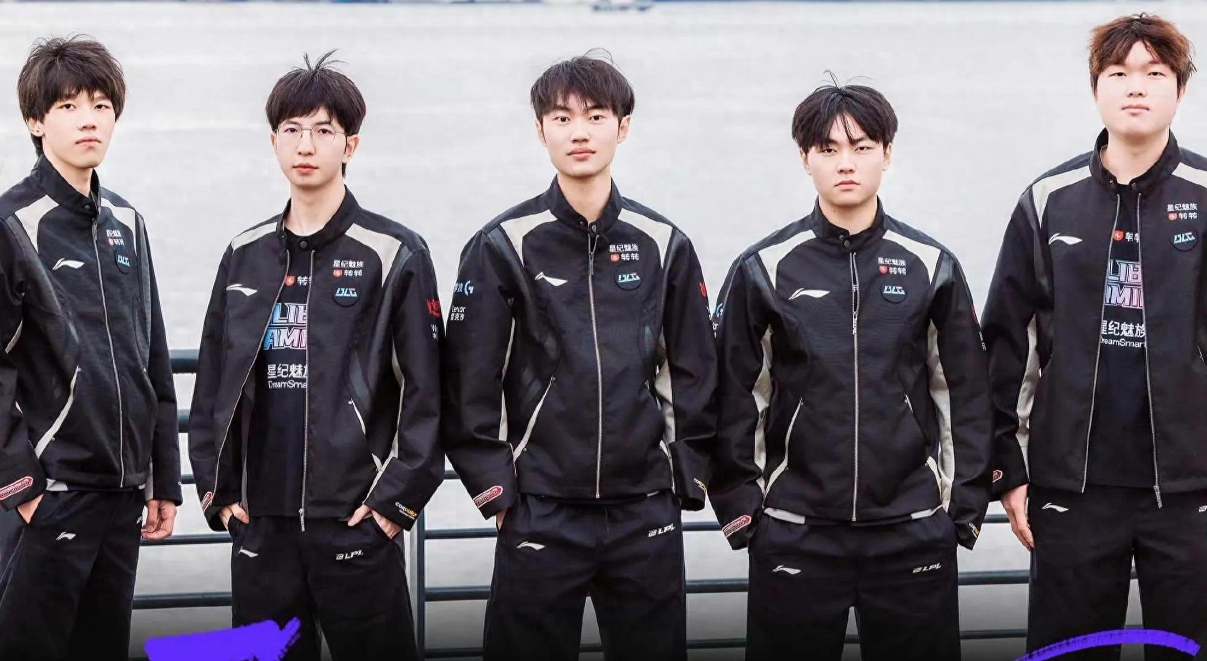 胜局立下了 胜局立下了