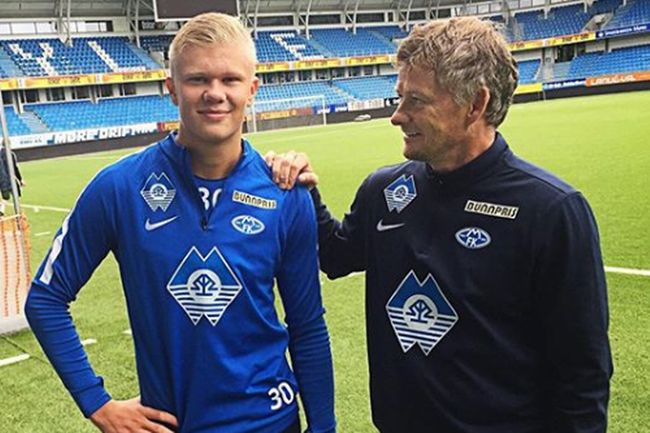 逼抢中完成 逼抢中完成